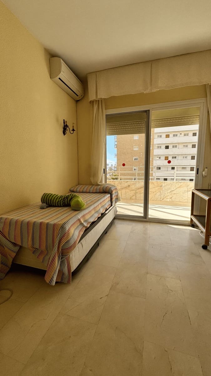 3 Zimmer Apartment zu verkaufen in Fuengirola mit Pool - 720.000 € (Ref: 9976309)