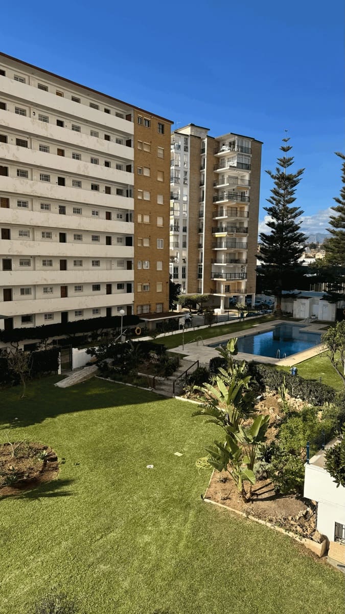 3 Zimmer Apartment zu verkaufen in Fuengirola mit Pool - 720.000 € (Ref: 9976309)