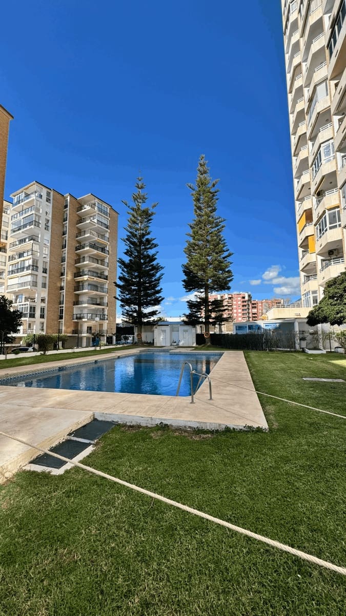 3 Zimmer Apartment zu verkaufen in Fuengirola mit Pool - 720.000 € (Ref: 9976309)