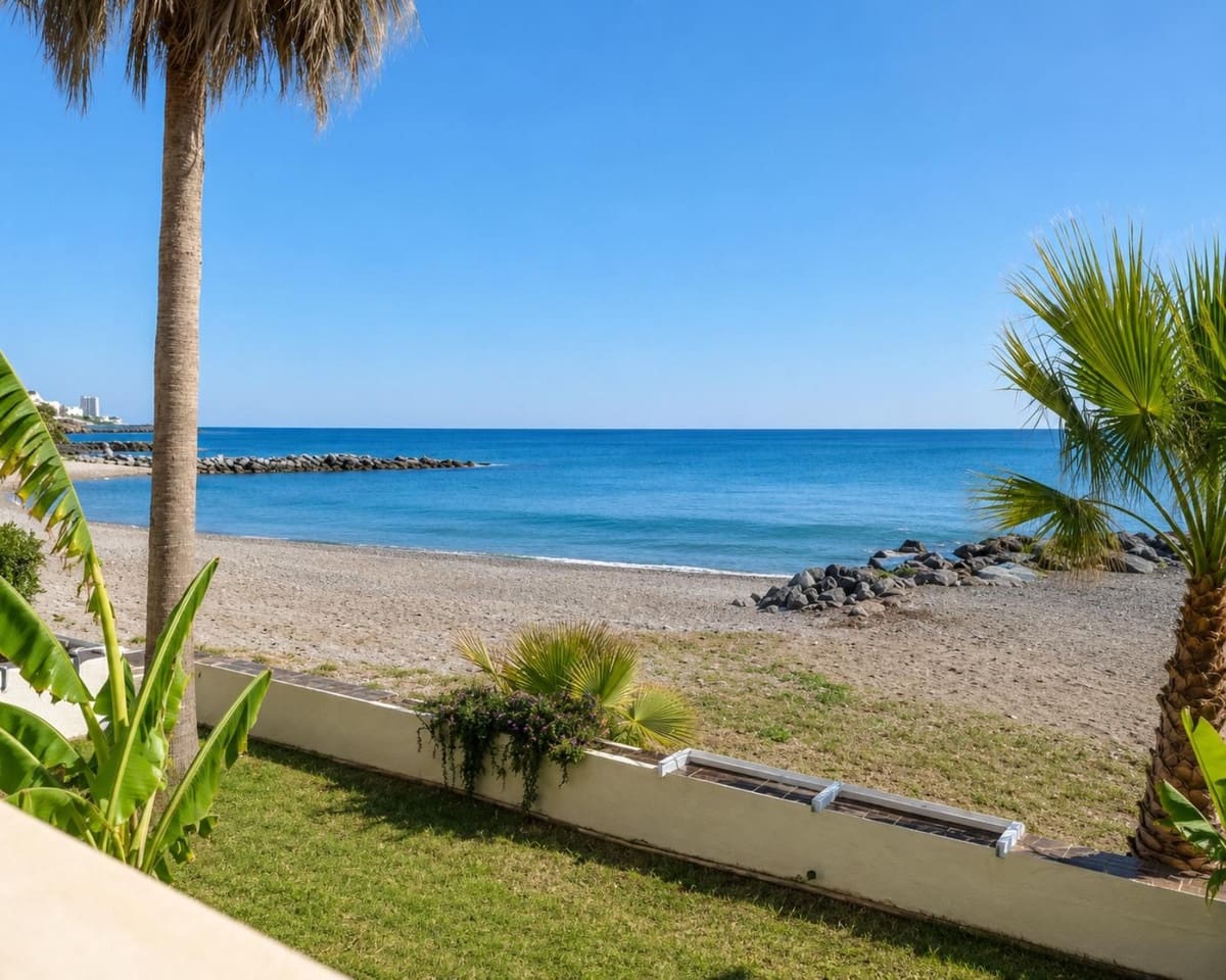 2 soveværelse Lejlighed til salg i Benalmadena Costa - € 660.000 (Ref: 9976314)