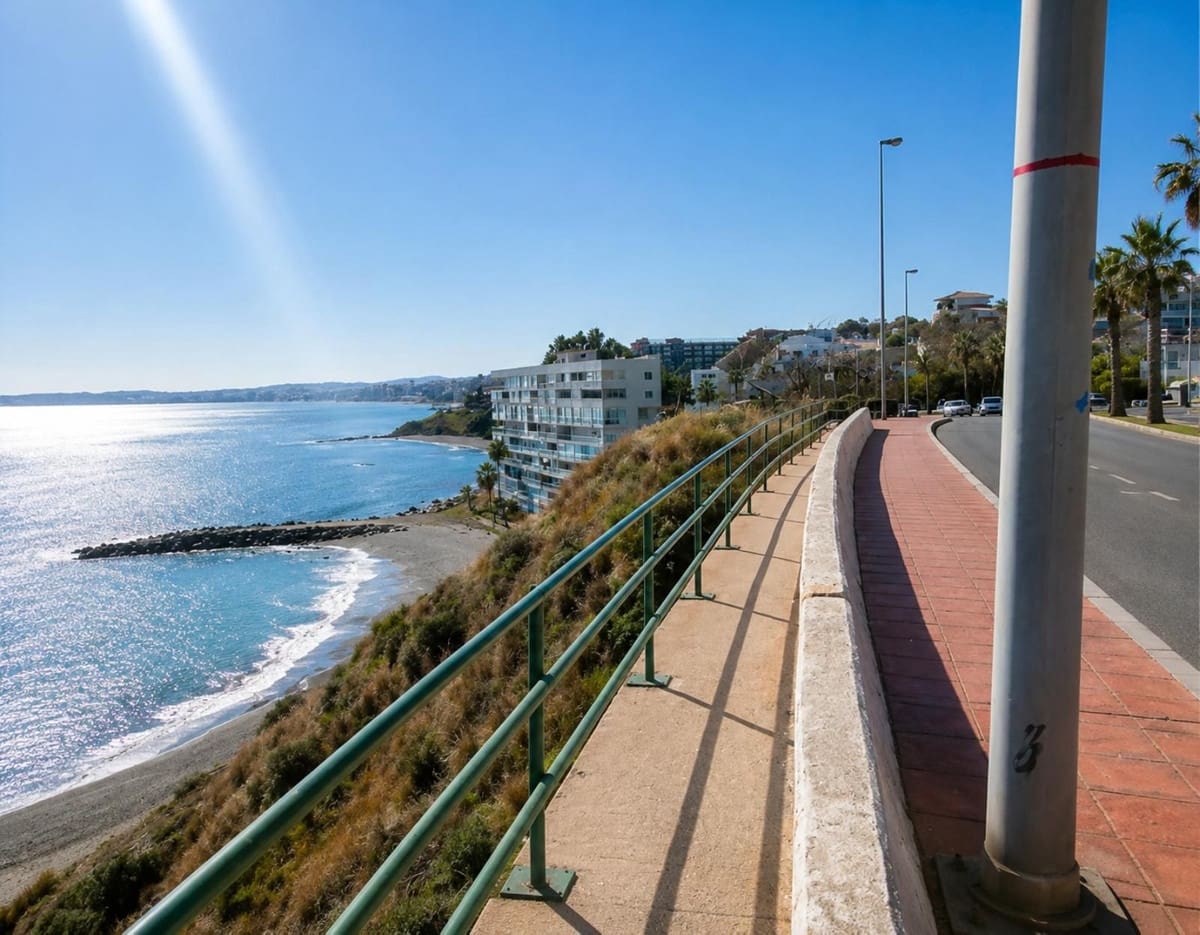 2 soveværelse Lejlighed til salg i Benalmadena Costa - € 660.000 (Ref: 9976314)