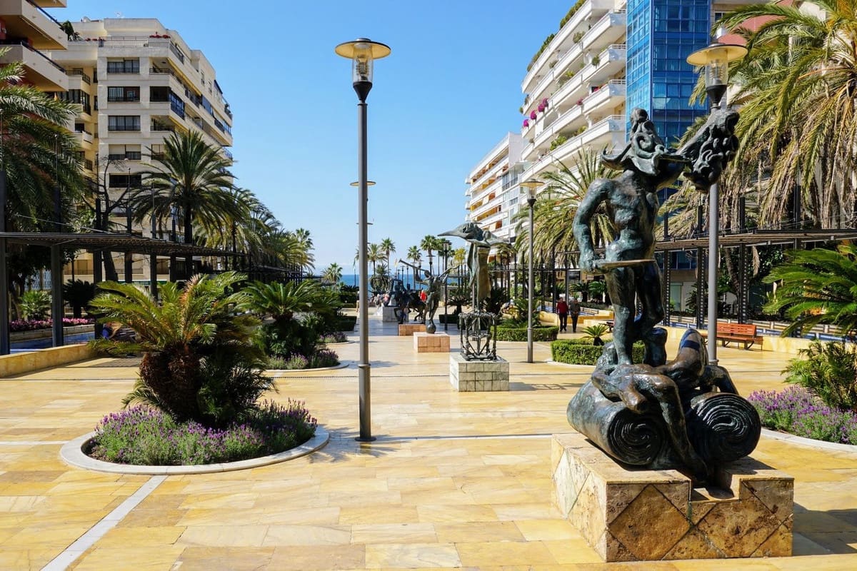 Apartamento de 3 habitaciones en Marbella en venta - 725.000 € (Ref: 9976315)