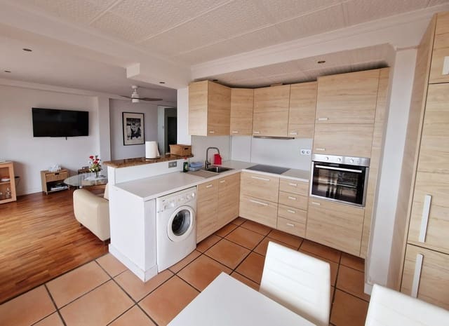 2 slaapkamer Appartement te koop in Estepona - € 610.000 (Ref: 9976564)