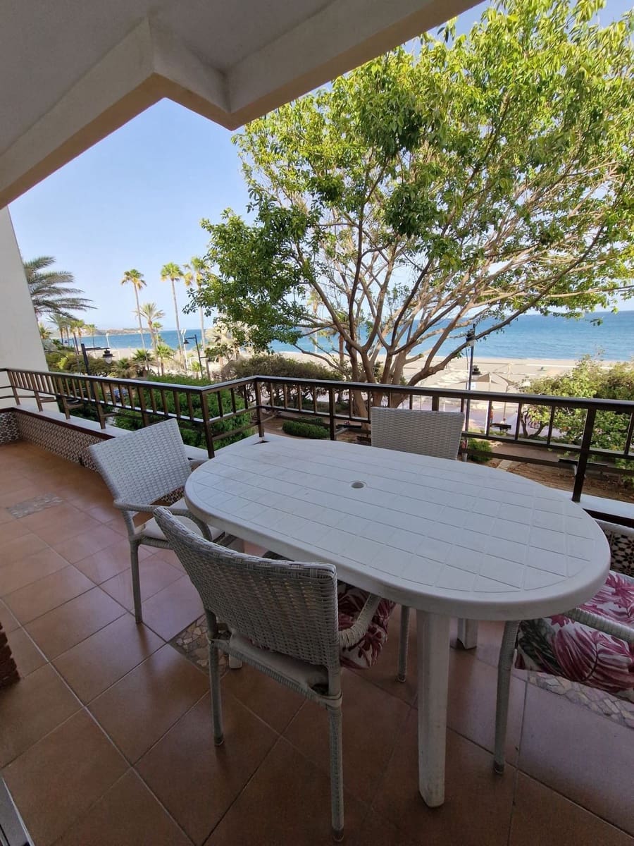 2 slaapkamer Appartement te koop in Estepona - € 610.000 (Ref: 9976564)
