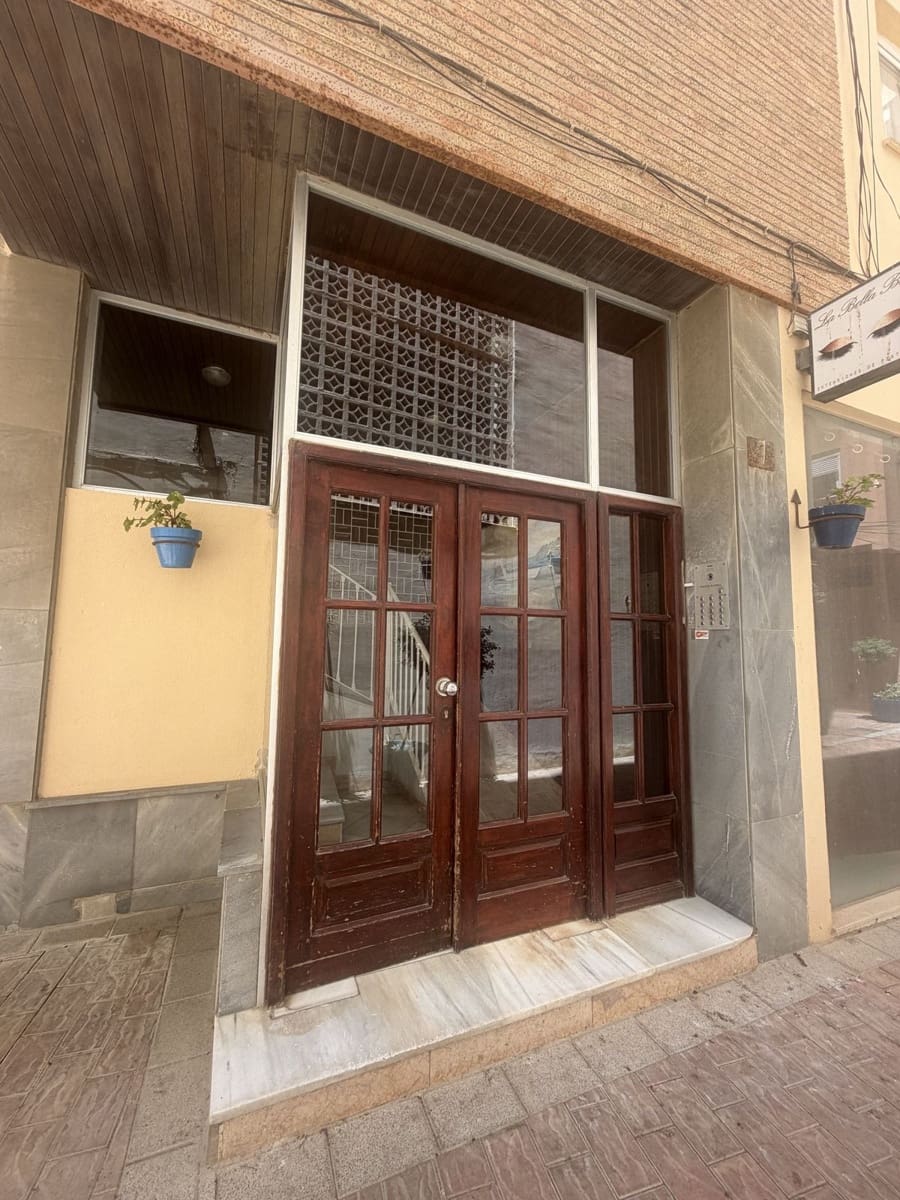 2 slaapkamer Appartement te koop in Estepona - € 610.000 (Ref: 9976564)