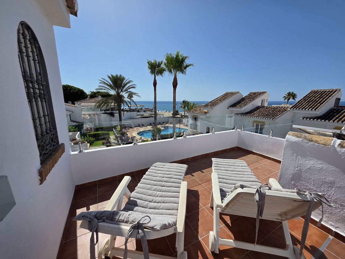 3 bedroom Townhouse for sale in La Cala de Mijas with pool - € 925,000 (Ref: 9976565)