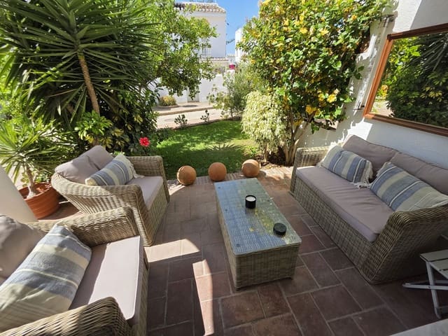 3 soverom Hus til salgs i La Cala de Mijas, Mijas med svømmebasseng - € 925 000 (Ref: 9976565)