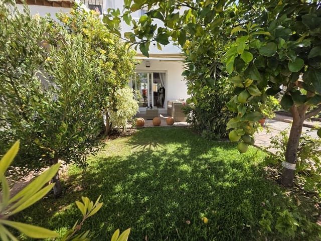 3 soverom Hus til salgs i La Cala de Mijas, Mijas med svømmebasseng - € 925 000 (Ref: 9976565)