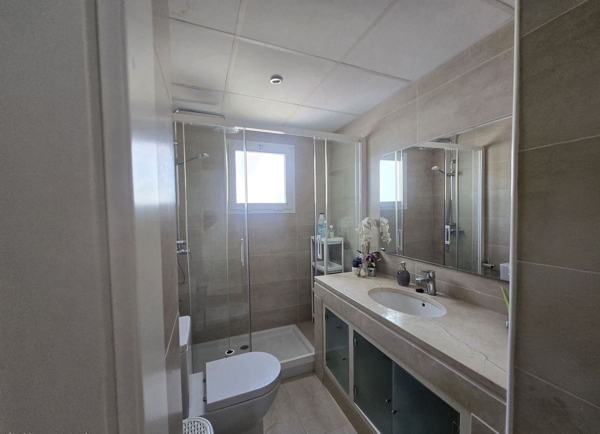 5 Zimmer Haus zu verkaufen in Golden Mile mit Pool - 1.695.000 € (Ref: 9976566)