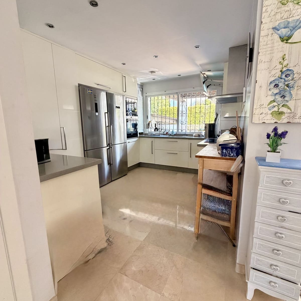 5 bedroom Townhouse for sale in Golden Mile with pool garage - € 1,695,000 (Ref: 9976566)