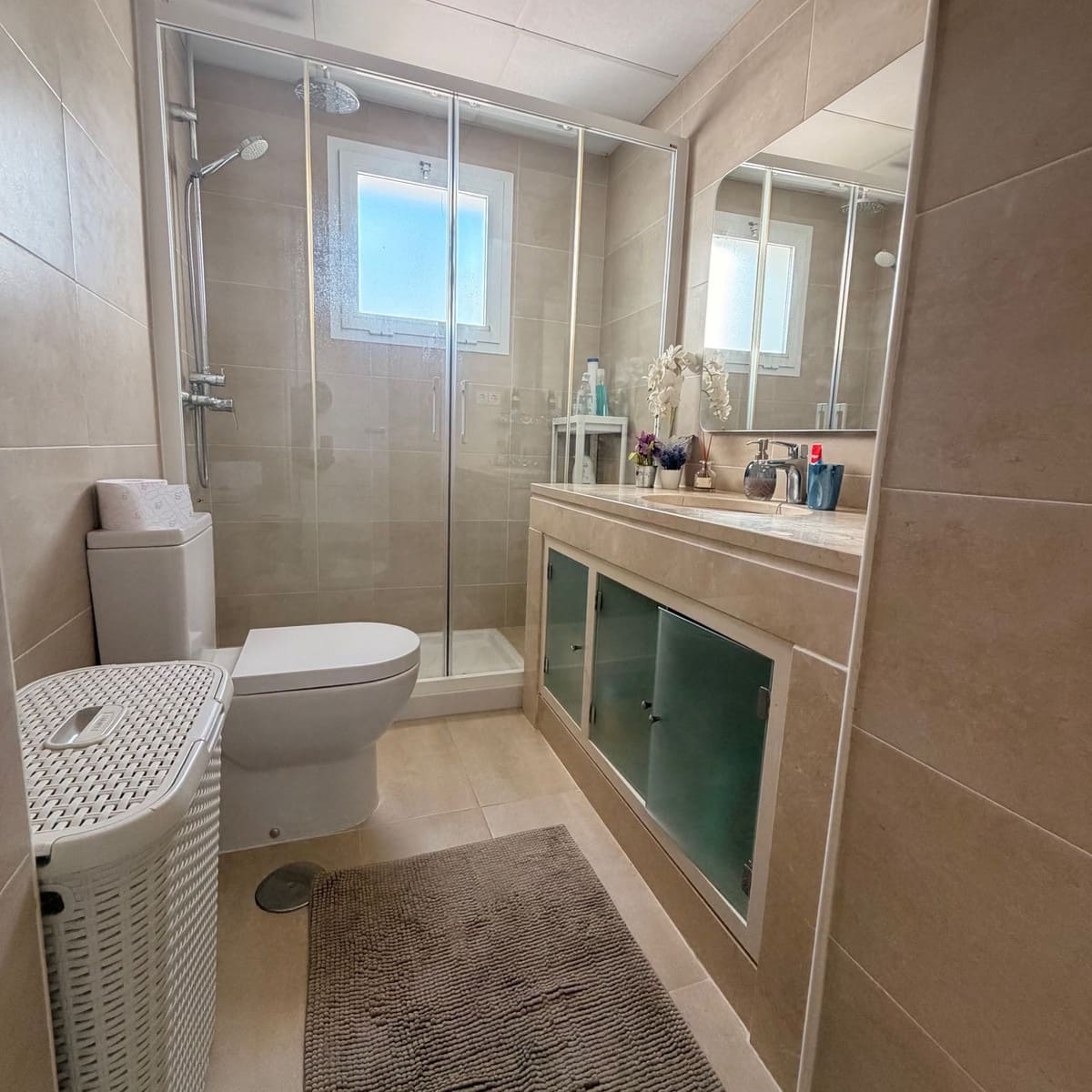 5 bedroom Townhouse for sale in Golden Mile with pool garage - € 1,695,000 (Ref: 9976566)