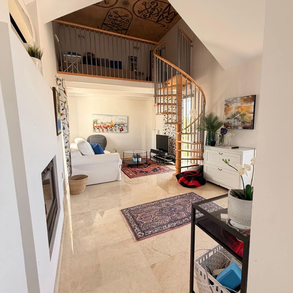 5 bedroom Townhouse for sale in Golden Mile with pool garage - € 1,695,000 (Ref: 9976566)