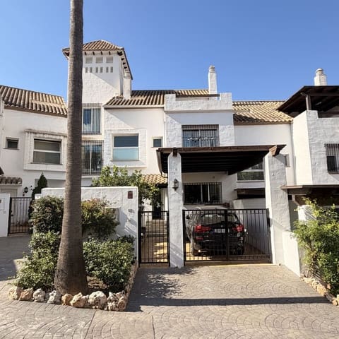 5 sovrum Hus till salu i Golden Mile, Marbella med pool garage - 1 695 000 € (Ref: 9976566)