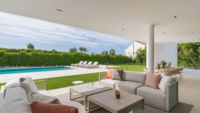 5 soveværelse Villa til salg i Golden Mile, Marbella med swimmingpool - € 11.300.000 (Ref: 9976568)