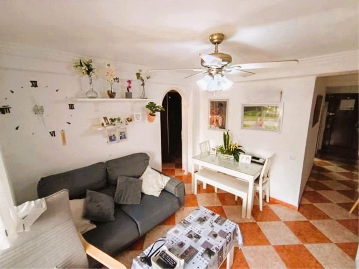 3 makuuhuone Huoneisto myytävänä paikassa Malaga kaupunki - 247 000 € (Ref: 9976572)