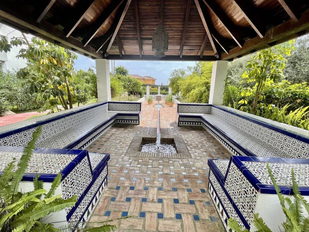 Apartamento de 3 habitaciones en Atalaya-Isdabe en venta con piscina - 698.000 € (Ref: 9977907)