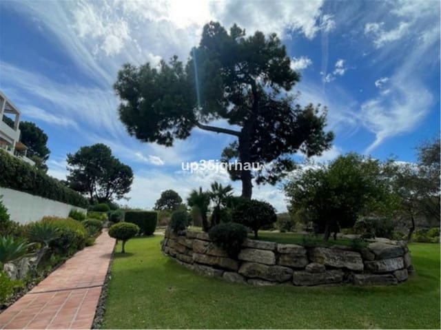 2 soverom Leilighet til salgs i Selwo, Estepona med svømmebasseng garasje - € 399 900 (Ref: 9977908)