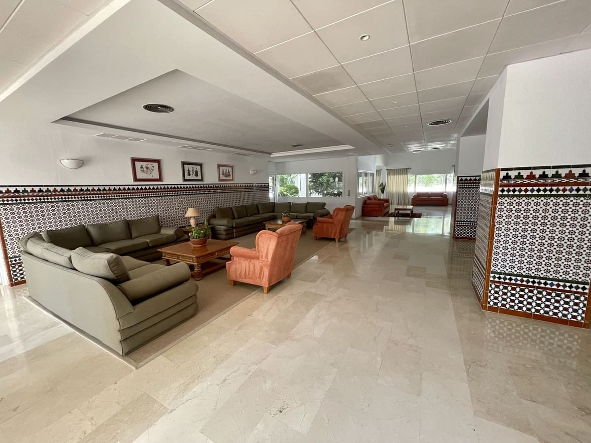 Apartamento de 2 habitaciones en Atalaya-Isdabe en venta con piscina - 378.000 € (Ref: 9981576)