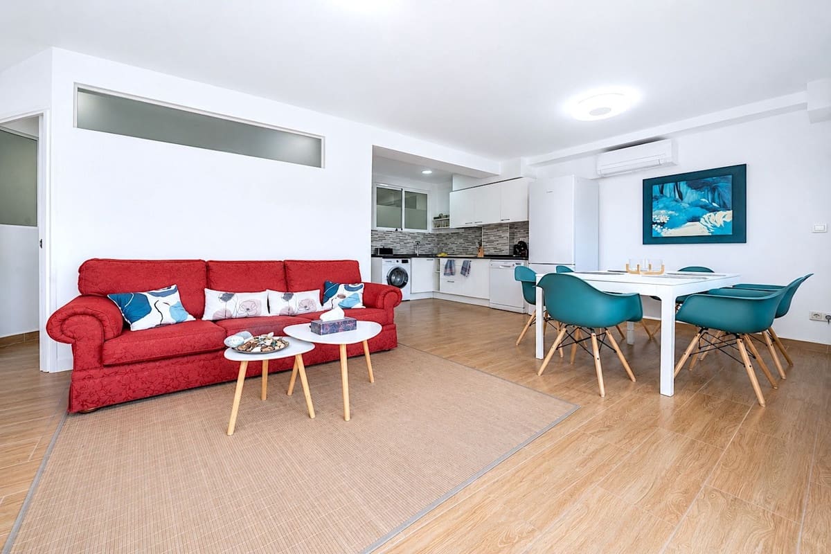 5 soverom Leilighet til salgs i Estepona - € 750 000 (Ref: 9981577)