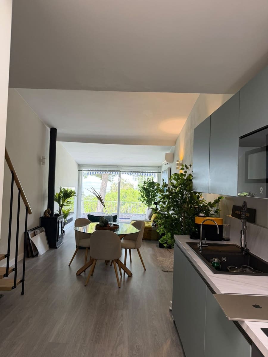 1 sypialnia Apartament na sprzedaż w Estepona - 289 900 € (Ref: 9981579)