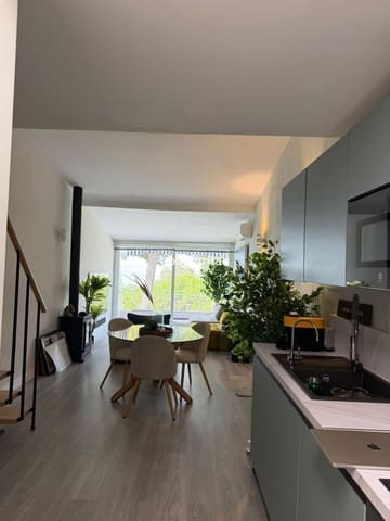 1 sypialnia Apartament na sprzedaż w Estepona - 289 900 € (Ref: 9981579)