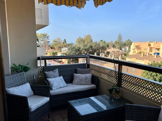 Apartamento de 2 habitaciones en Marbella en venta con piscina - 380.000 € (Ref: 9981580)