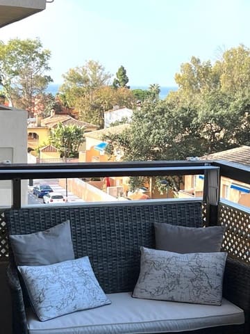 Apartamento de 2 habitaciones en Marbella en venta con piscina - 380.000 € (Ref: 9981580)