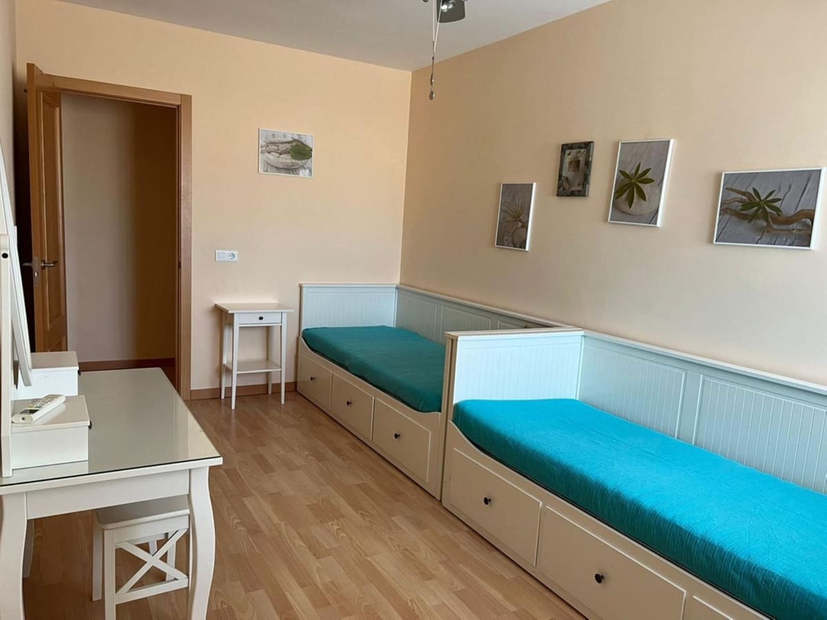 Apartamento de 2 habitaciones en Marbella en venta con piscina - 380.000 € (Ref: 9981580)