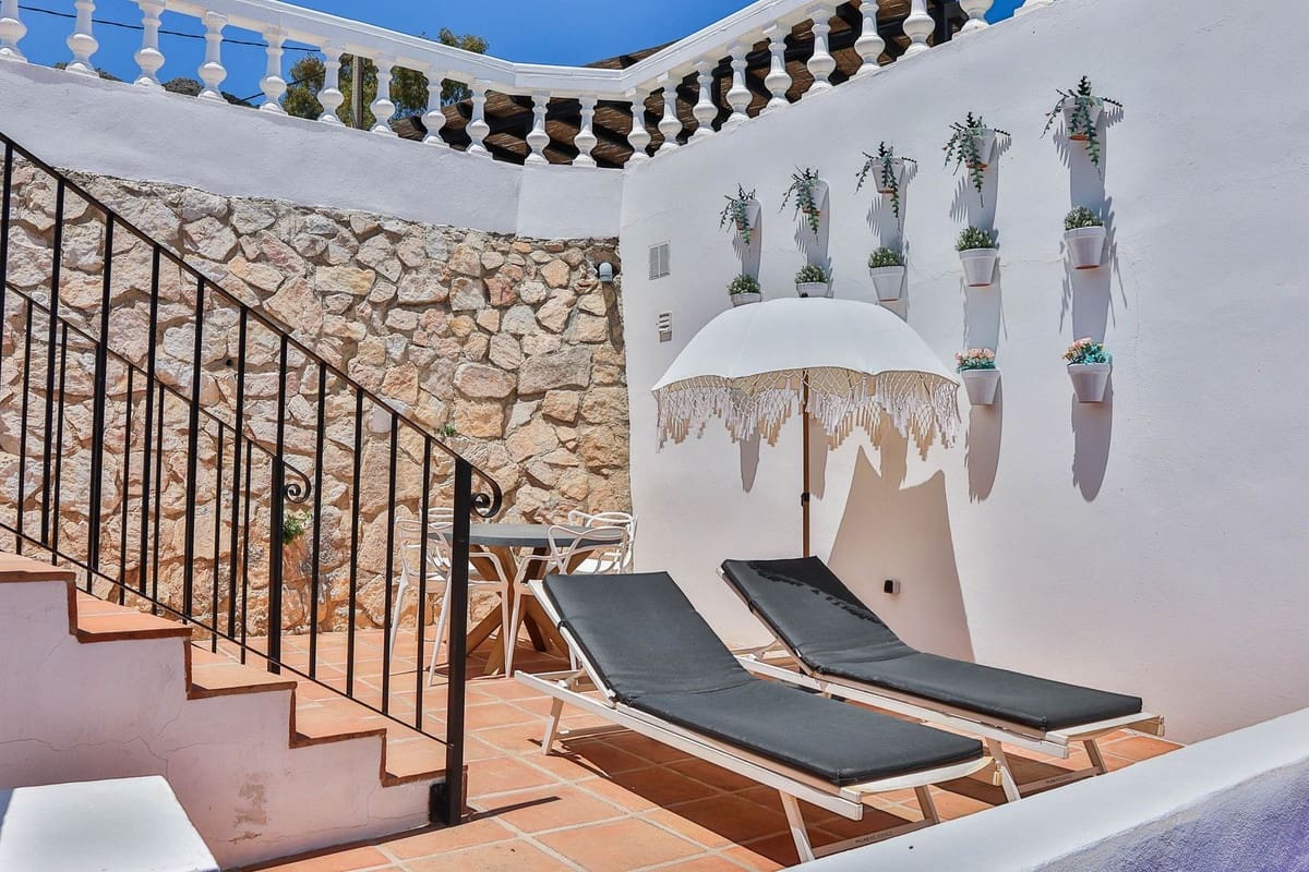 11 makuuhuone Huvila myytävänä paikassa Mijas mukana uima-altaan - 3 500 000 € (Ref: 9981583)