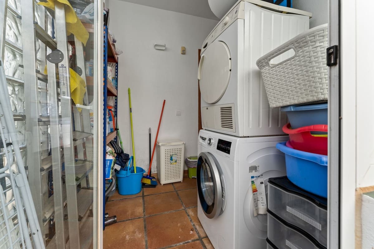 3 slaapkamer Villa te koop in Mijas met zwembad - € 1.460.000 (Ref: 9981587)