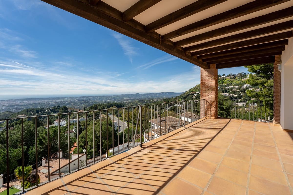 3 slaapkamer Villa te koop in Mijas met zwembad - € 1.460.000 (Ref: 9981587)