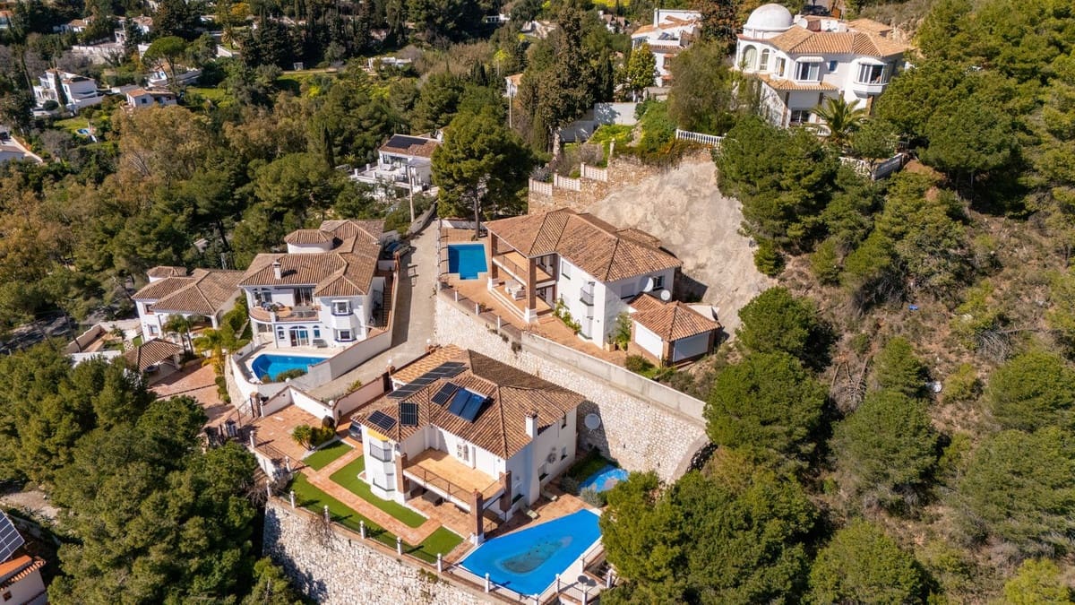 3 slaapkamer Villa te koop in Mijas met zwembad - € 1.460.000 (Ref: 9981587)