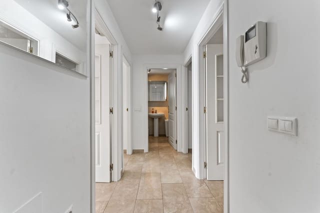 2 slaapkamer Appartement te koop in Benalmádena met zwembad - € 540.000 (Ref: 9981589)