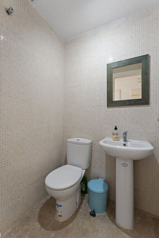 2 slaapkamer Appartement te koop in Benalmádena met zwembad - € 540.000 (Ref: 9981589)