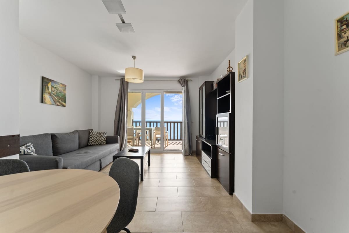 2 slaapkamer Appartement te koop in Benalmadena met zwembad - € 540.000 (Ref: 9981589)