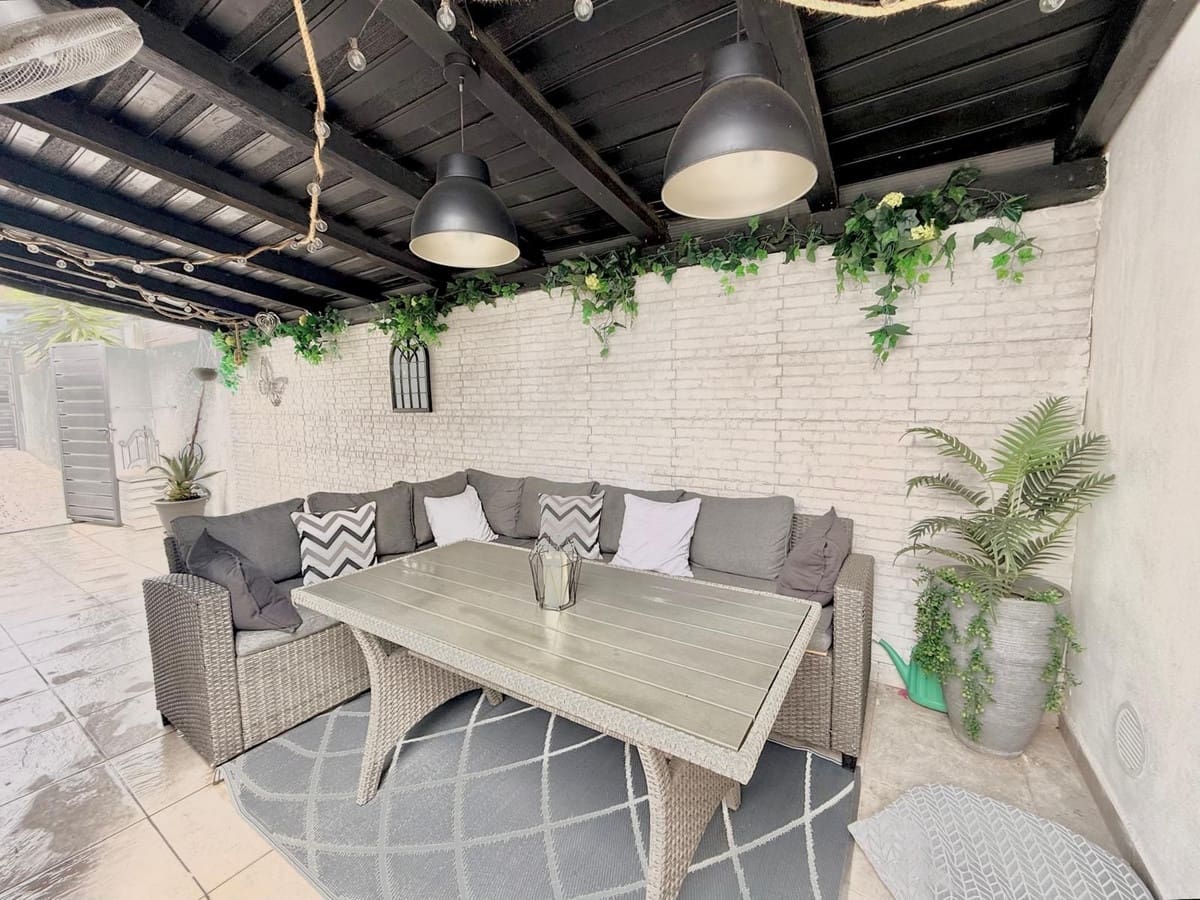 3 soverom Kjedet enebolig til salgs i Benalmadena med svømmebasseng - € 625 000 (Ref: 9983295)