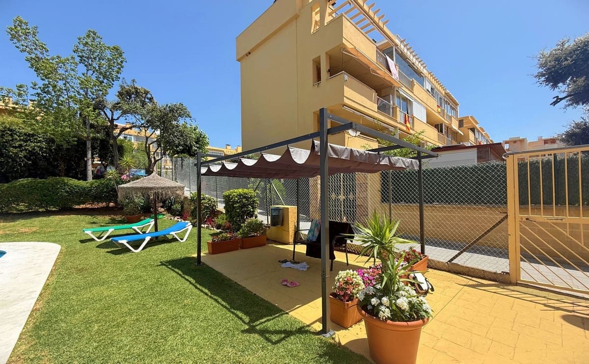 2 sypialnia Apartament na sprzedaż w Calahonda z basenem - 220 000 € (Ref: 9983296)