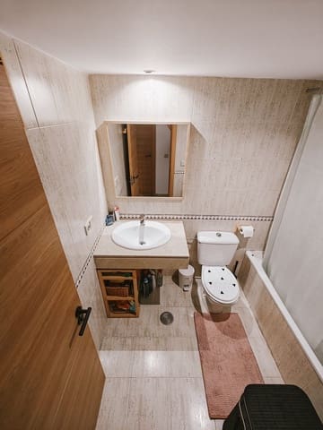 Apartamento de 3 habitaciones en Manilva en venta con piscina - 250.000 € (Ref: 9983298)