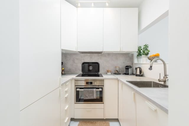 1 sovrum Lägenhet till salu i Fuengirola - 298 000 € (Ref: 9983301)