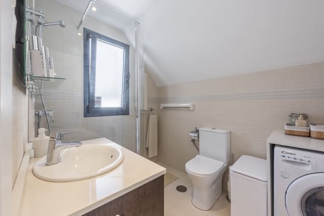 1 sovrum Lägenhet till salu i Fuengirola - 298 000 € (Ref: 9983301)