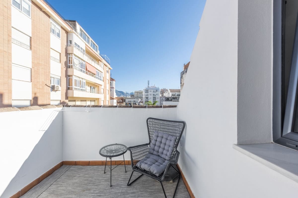 1 sovrum Lägenhet till salu i Fuengirola - 298 000 € (Ref: 9983301)
