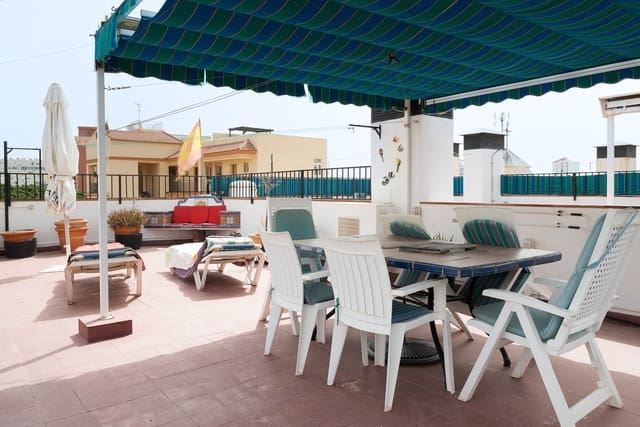 2 soverom Leilighet til salgs i Benalmadena Costa, Benalmádena med svømmebasseng - € 327 500 (Ref: 9983302)