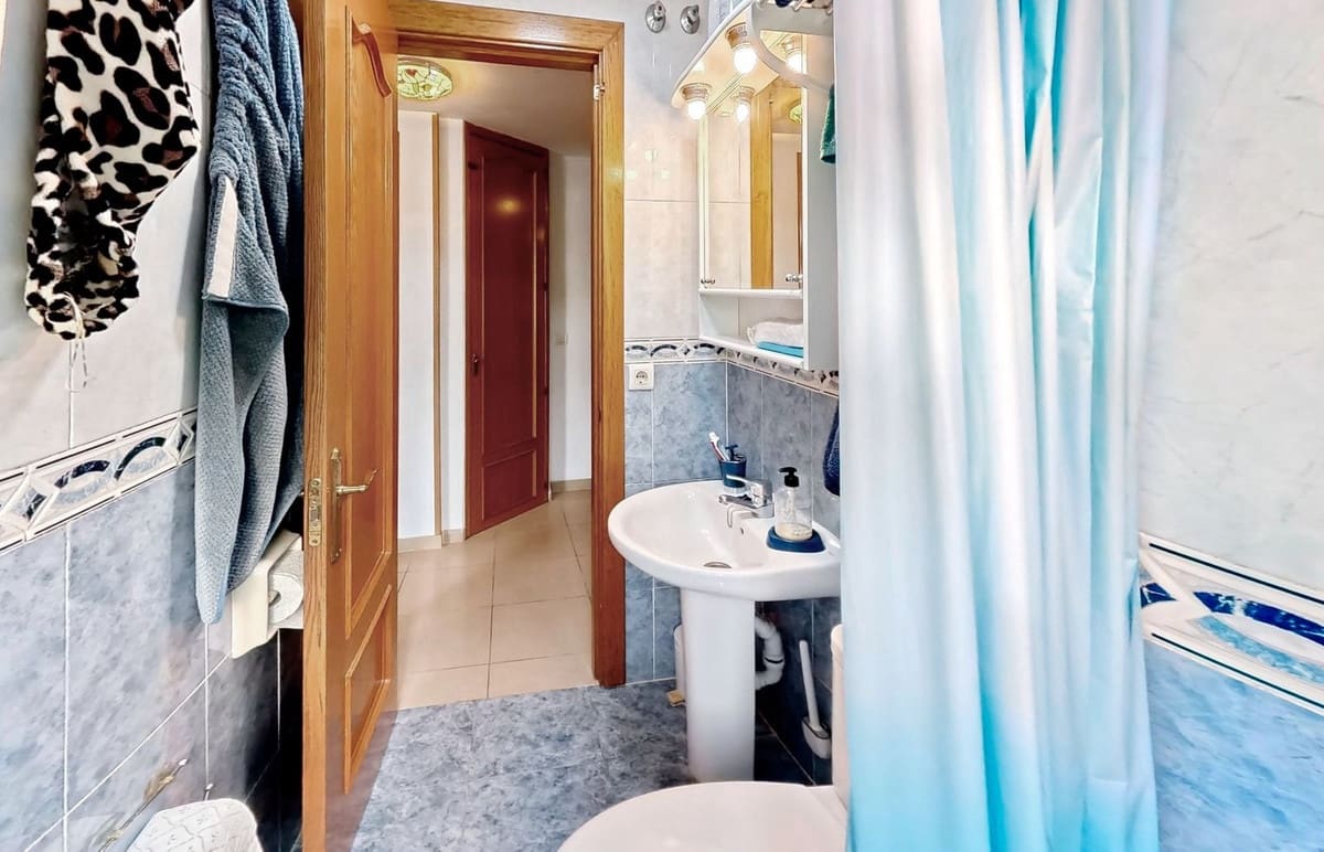 2 soverom Leilighet til salgs i Benalmadena Costa med svømmebasseng - € 327 500 (Ref: 9983302)
