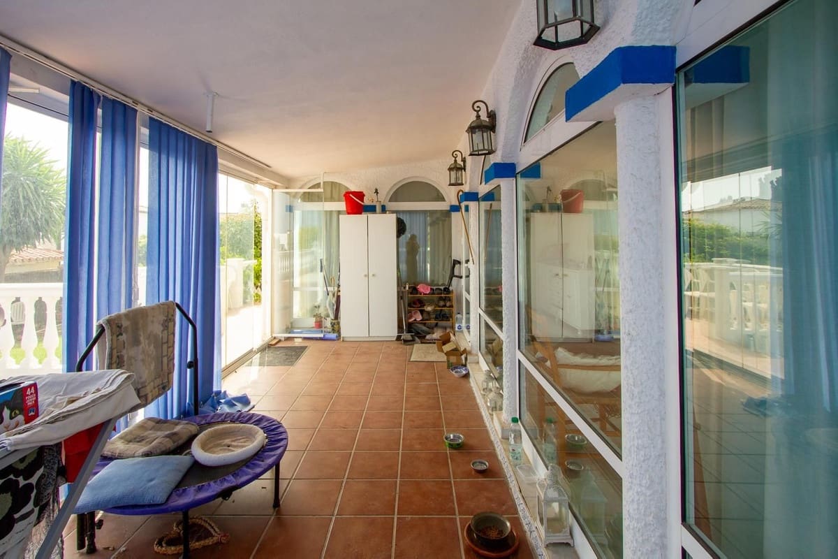 5 slaapkamer Villa te koop in Mijas Costa met zwembad garage - € 1.050.000 (Ref: 9983303)