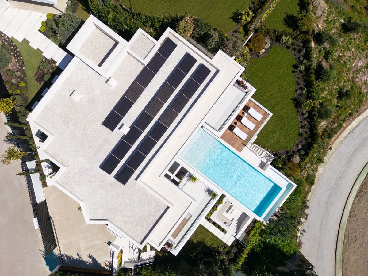 6 soveværelse Villa til salg i La Quinta med swimmingpool - € 6.995.000 (Ref: 9983306)