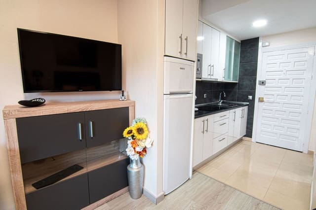 Studio til salgs i Benalmádena med svømmebasseng - € 245 000 (Ref: 9983308)