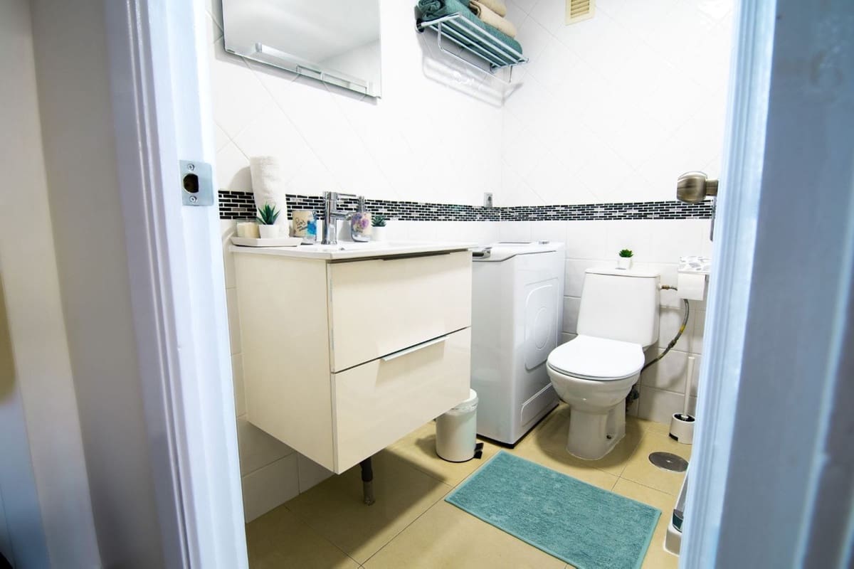 Studio til salgs i Benalmadena med svømmebasseng - € 245 000 (Ref: 9983308)