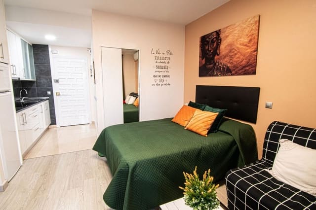 Studio til salgs i Benalmádena med svømmebasseng - € 245 000 (Ref: 9983308)