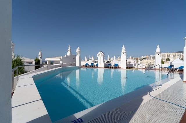 3 soverom Leilighet til salgs i Benalmadena Costa, Benalmádena med svømmebasseng - € 745 000 (Ref: 9985904)