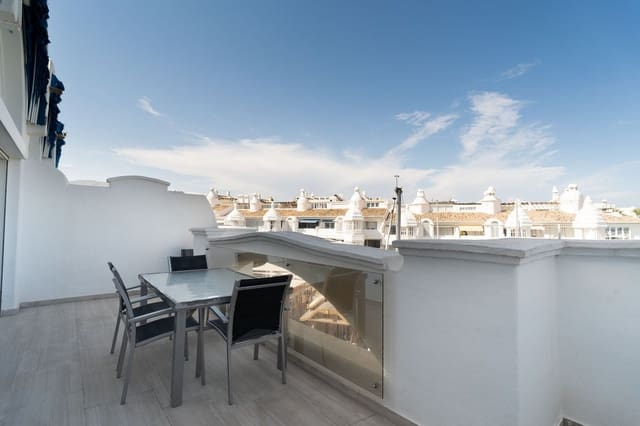 3 soverom Leilighet til salgs i Benalmadena Costa, Benalmádena med svømmebasseng - € 745 000 (Ref: 9985904)